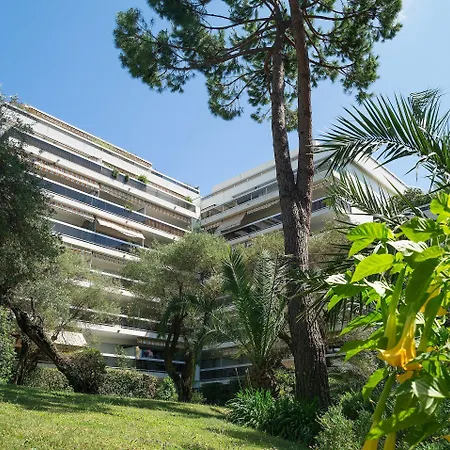 아파트호텔 피에르 앤드 바캉스 라 로스타뉴 주앙레핑