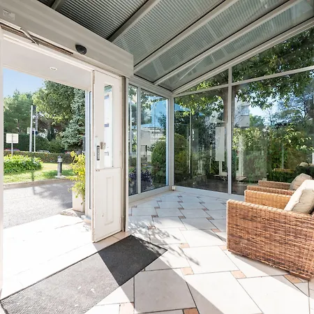 아파트호텔 피에르 앤드 바캉스 라 로스타뉴