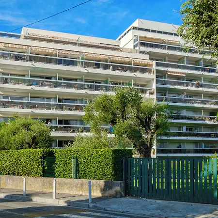 Pierre & La Rostagne Lejlighedshotel Juan-les-Pins