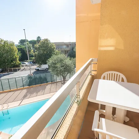 아파트호텔 피에르 앤드 바캉스 라 로스타뉴