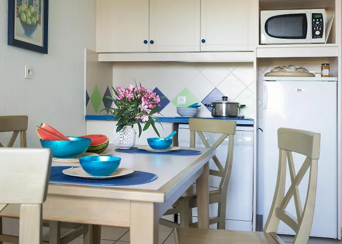 Lejlighedshotel Pierre & La Rostagne