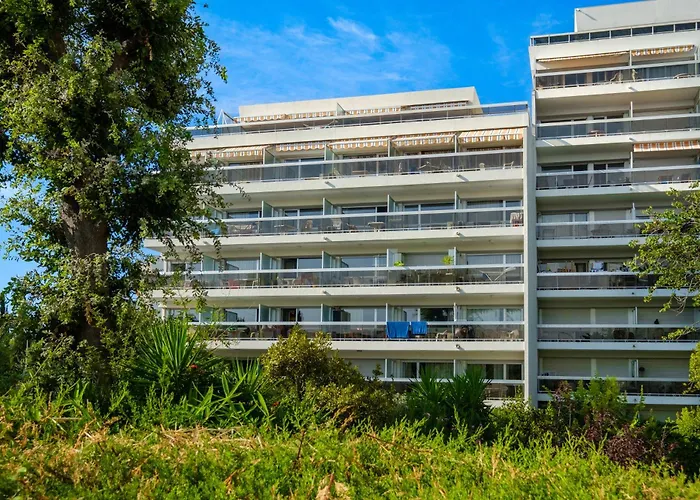 Pierre & La Rostagne Juan-les-Pins