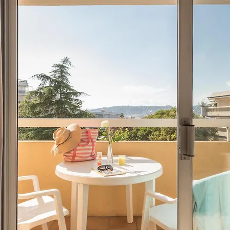 Aparthotel Pierre & La Rostagne