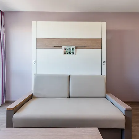 Pierre & La Rostagne Apartmanhotel 3*
