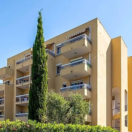 Apart Otel Pierre & La Rostagne