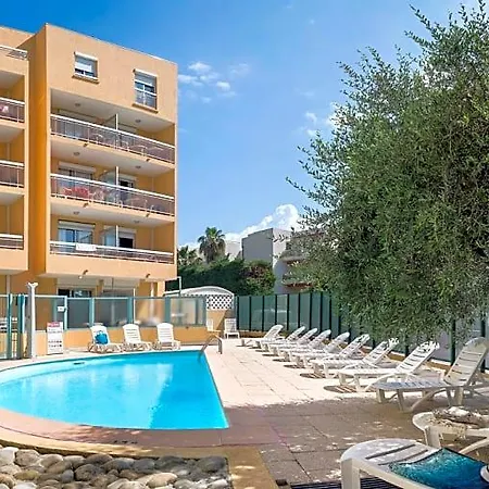 Apart Otel Pierre & La Rostagne