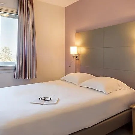 Pierre & La Rostagne Apart Otel