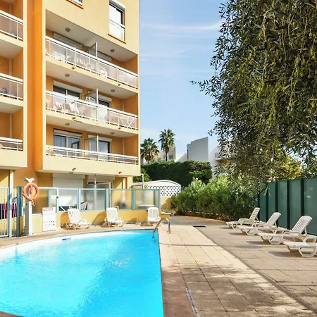 Pierre & La Rostagne 3* Ζουάν λε Πιν