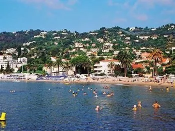 Pierre & La Rostagne 3* Ζουάν λε Πιν