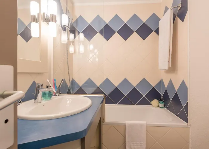 Pierre & La Rostagne Aparthotel 3*