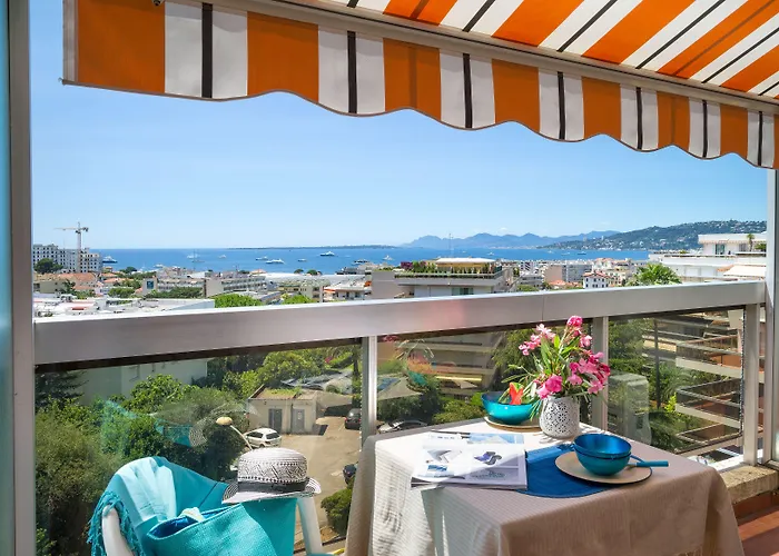 Aparthotel Pierre & La Rostagne 3*