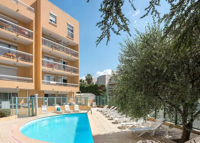 Aparthotel Pierre & La Rostagne Juan-les-Pins