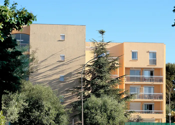 Aparthotel Pierre & La Rostagne Juan-les-Pins