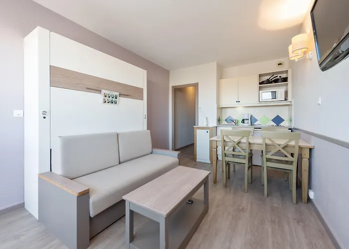 公寓式酒店 皮里埃瓦卡斯住宅酒店 - 拉罗斯塔格