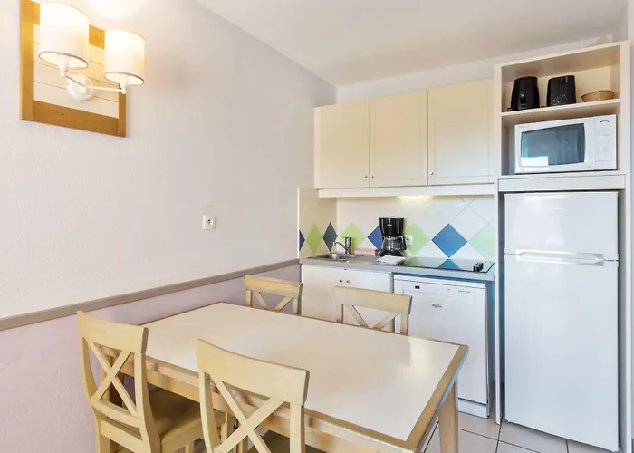 皮里埃瓦卡斯住宅酒店 - 拉罗斯塔格 3* 胡安莱潘