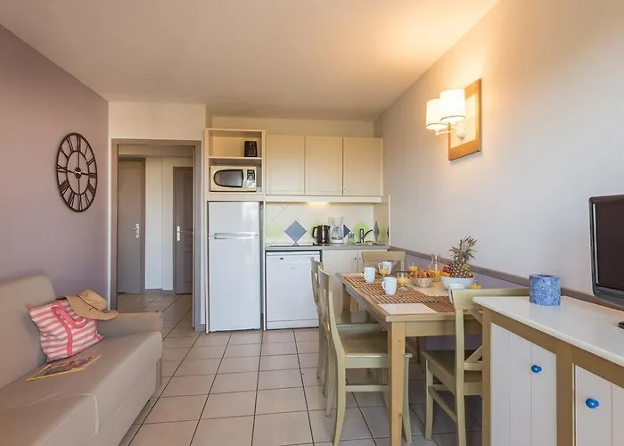 公寓式酒店 皮里埃瓦卡斯住宅酒店 - 拉罗斯塔格 3*